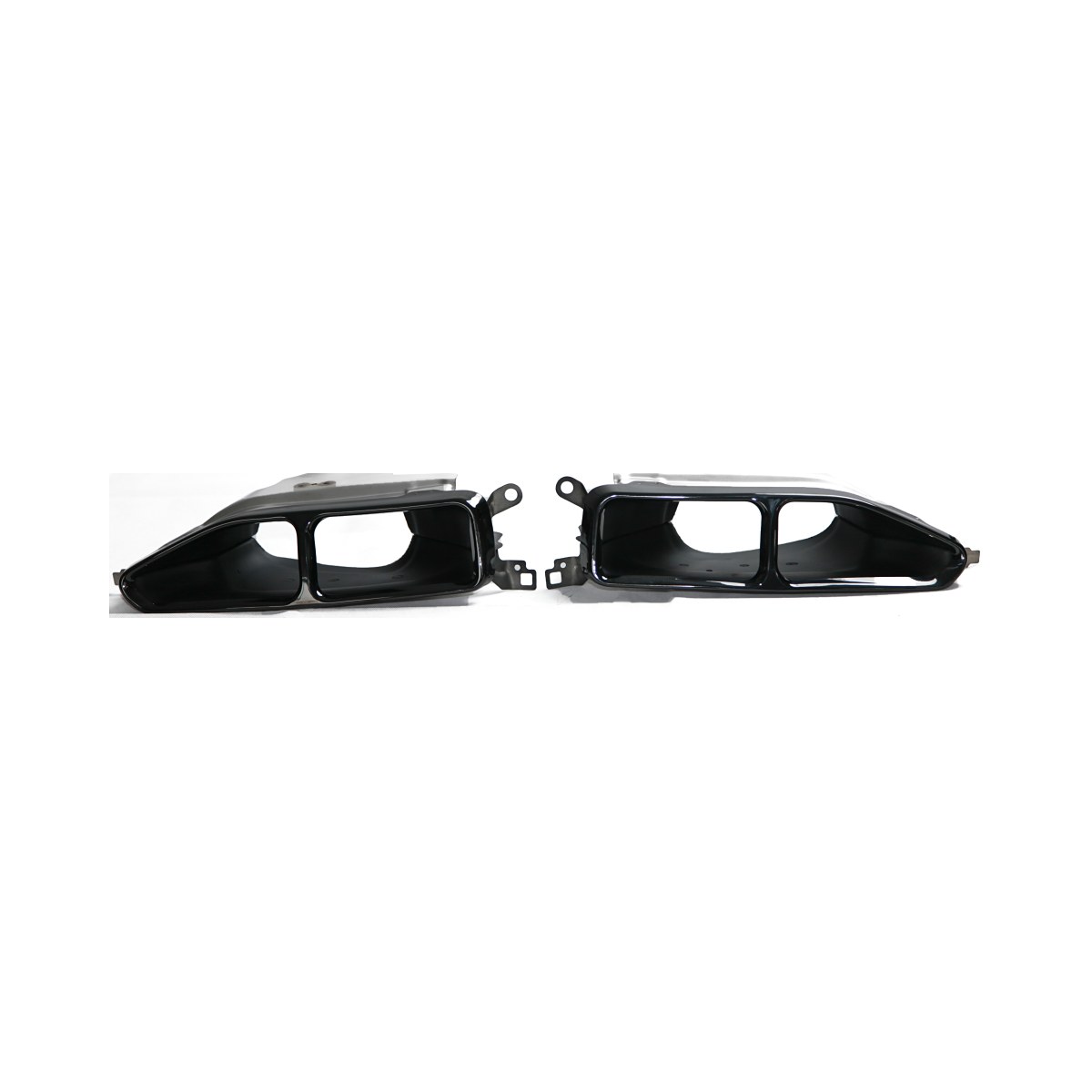 bmw-g11-g12-m760-square-exhaust-tip-covers-gloss-black-angle.jpg